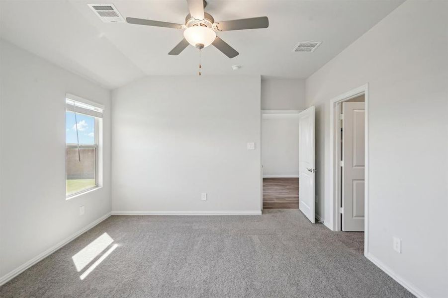 Photo is not of the actual home, but is an inspirational photo of builder’s model home and may depict options, furnishings, and/or decorator features that are not included. Photo is not of the actual home, but is an inspirational photo of builder’s model home and may depict options, furnishings, and/or decorator features that are not included.