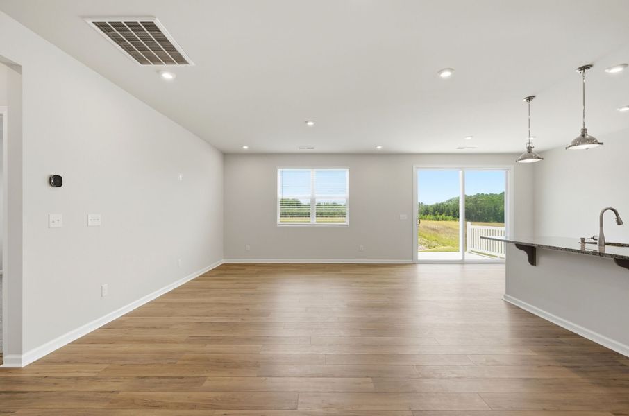 Spacious, unfurnished interior of a new home in Westfall, Gastonia (Image 12).