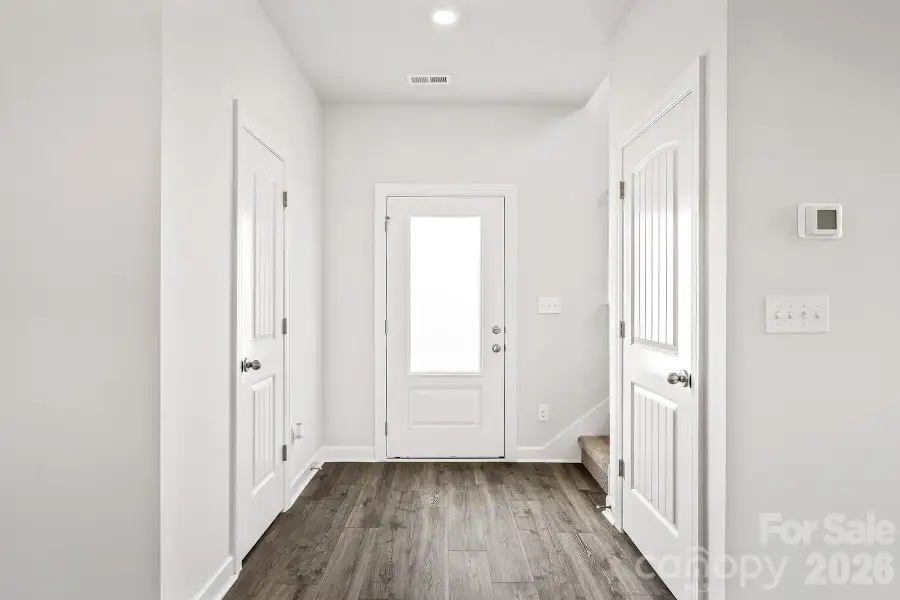 Digital pictures similar Digital pictures similar