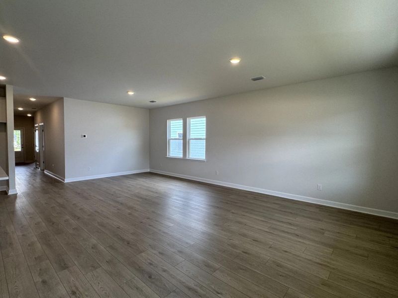 Spacious, unfurnished interior of a new home in Tea Farm, Ravenel (Image 12). Spacious, unfurnished interior of a new home in Tea Farm, Ravenel (Image 12).