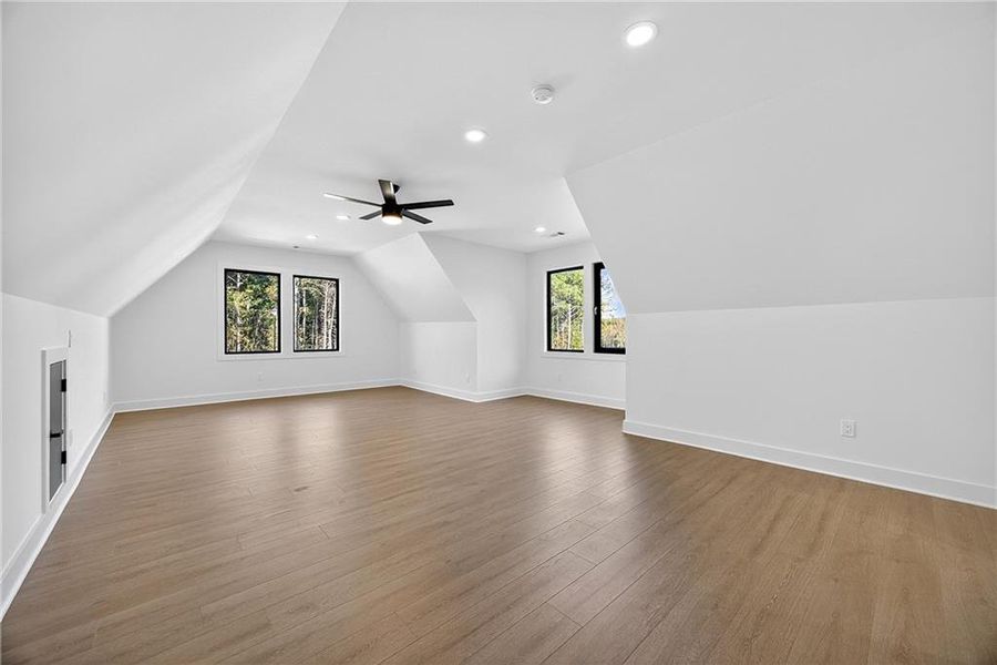 Spacious, unfurnished interior of a new home in , Auburn (Image 29).