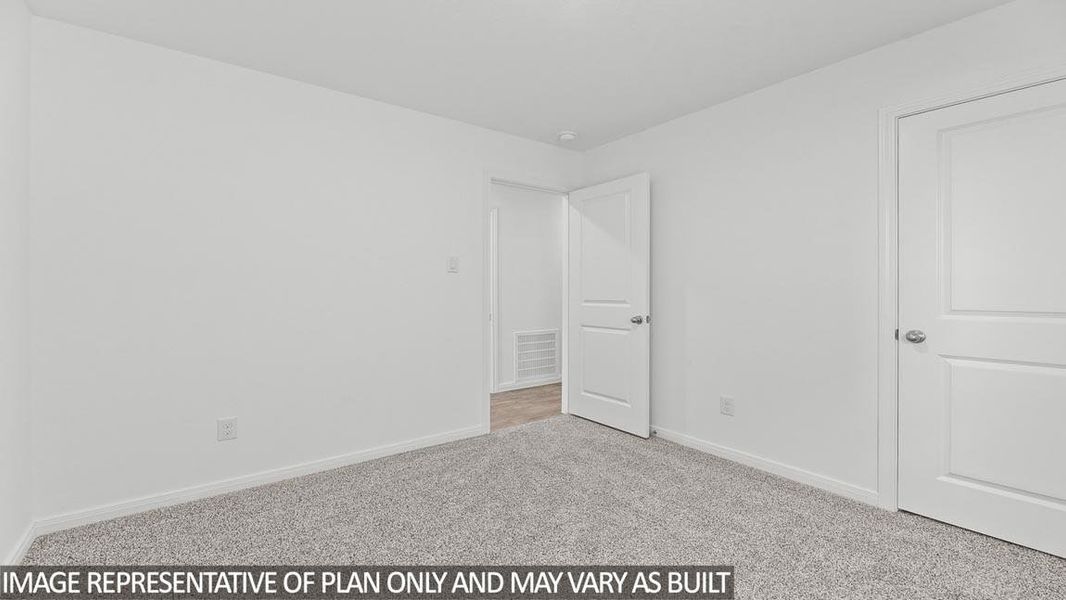 Spacious, unfurnished interior of a new home in Baron Village, Conroe (Image 6). Spacious, unfurnished interior of a new home in Baron Village, Conroe (Image 6).