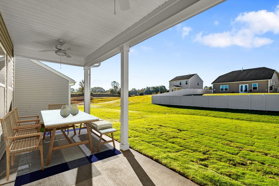 Representative exterior details of a home built from the Ford - Genesis Value Collection by Mungo Homes in Golden Ridge, Youngsville (Image 3).