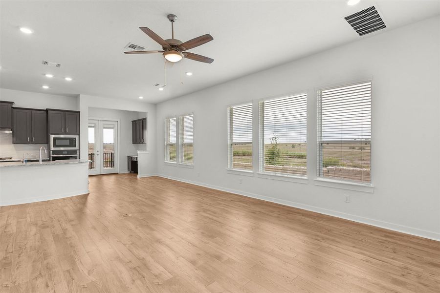 *REPRESENTATIVE PHOTO*