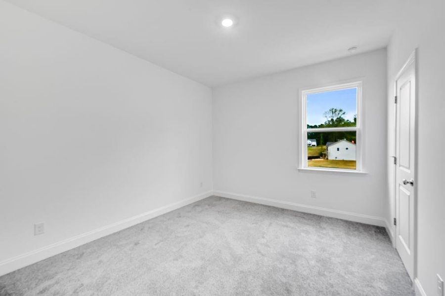 Spacious, unfurnished interior of a new home in Reserve at Hickory Walk, Kennesaw (Image 25). Spacious, unfurnished interior of a new home in Reserve at Hickory Walk, Kennesaw (Image 25).