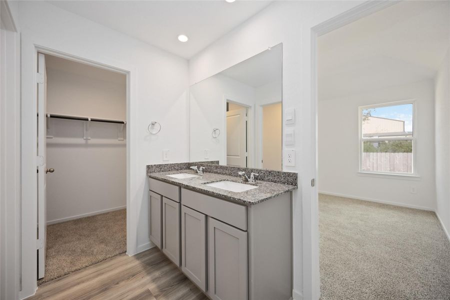 Furnished interior view inside a new home in Allison Park, Houston (Image 8).