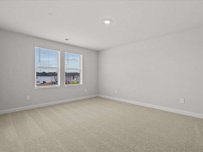 Spacious, unfurnished interior of a new home in Chatham Forest, Duncan (Image 16). Spacious, unfurnished interior of a new home in Chatham Forest, Duncan (Image 16).