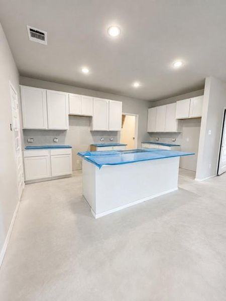 21119 Baglio Oak Construction Photo 9/2