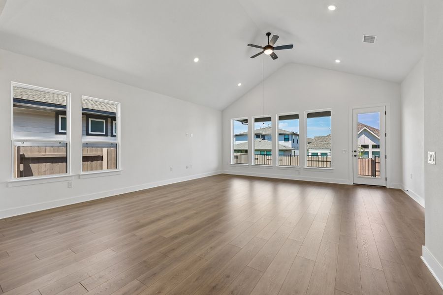 Spacious, unfurnished interior of a new home in Easton Park, Austin (Image 22). Spacious, unfurnished interior of a new home in Easton Park, Austin (Image 22).