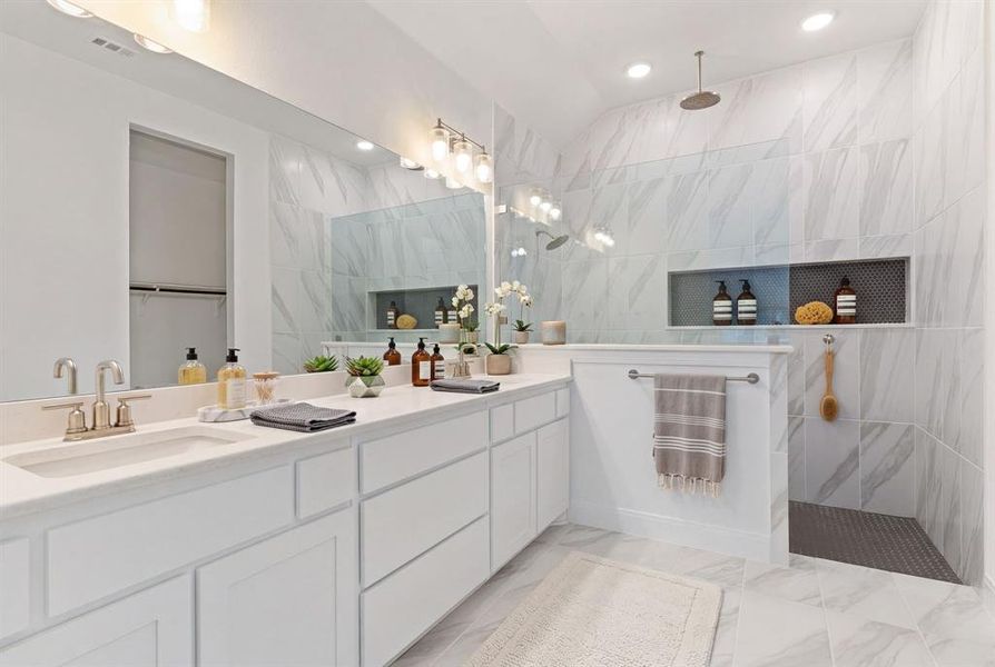 Furnished interior view inside a new home in , Van Alstyne (Image 16).