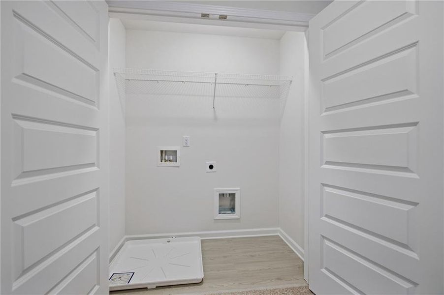 Spacious, unfurnished interior of a new home in , Mableton (Image 20).