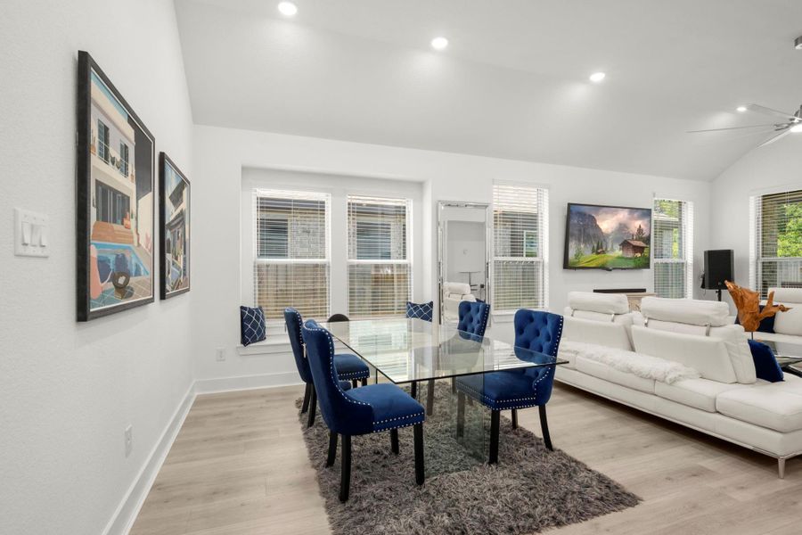 Furnished interior view inside a new home in Evergreen, Conroe (Image 25). Furnished interior view inside a new home in Evergreen, Conroe (Image 25).