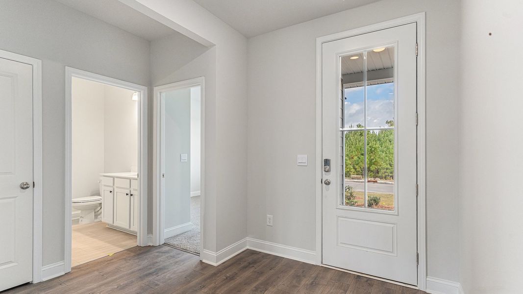 Spacious, unfurnished interior of a new home in Eden Springs, Longs (Image 5).
