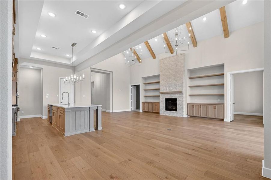 Spacious, unfurnished interior of a new home in The Parks at Wilson Creek, Celina (Image 16).