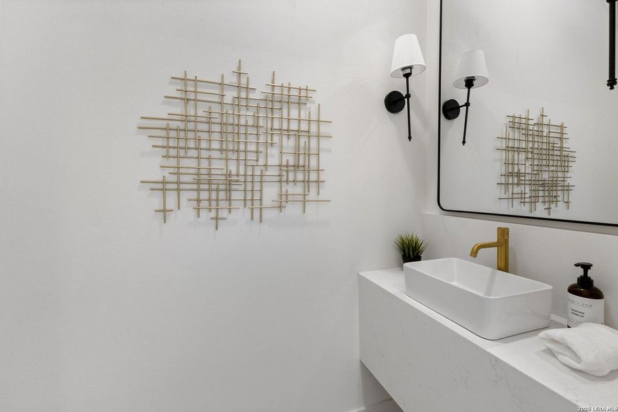 Furnished interior view inside a new home in , Bulverde (Image 47).