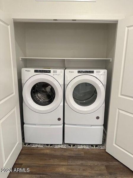 Washer & Dryer