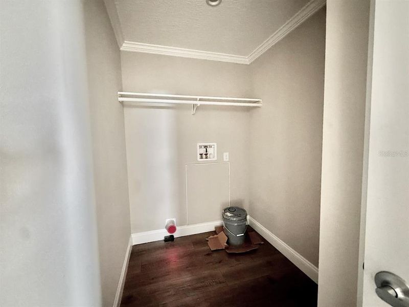 Spacious, unfurnished interior of a new home in , Okeechobee (Image 30).