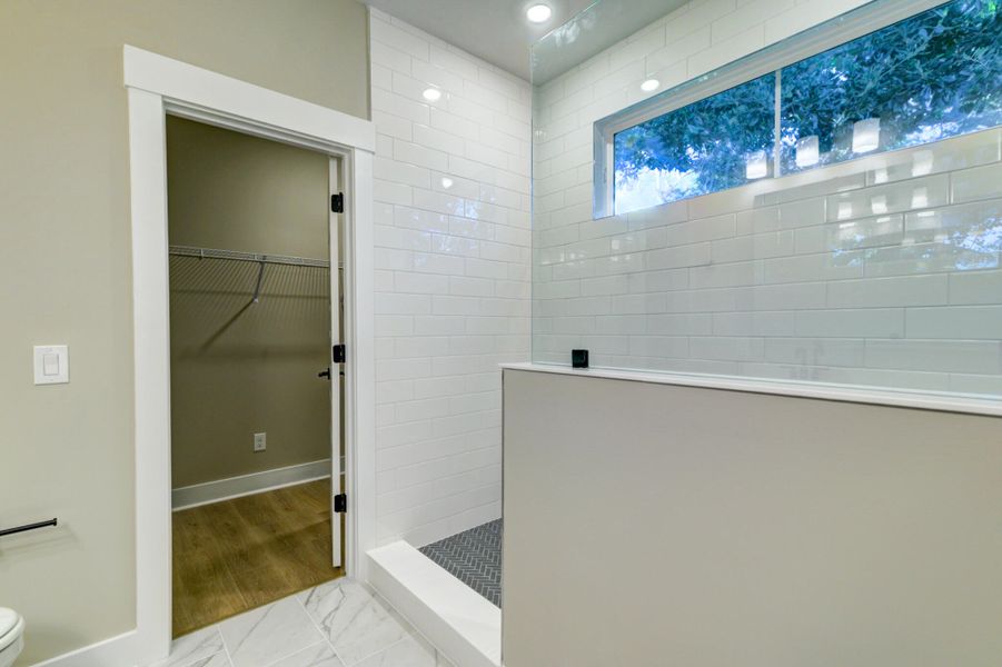 Furnished interior view inside a new home in , Charleston (Image 4).