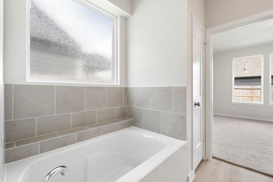 Furnished interior view inside a new home in Fulshear Lakes 45' at Fulshear Lakes, Fulshear (Image 9). Furnished interior view inside a new home in Fulshear Lakes 45' at Fulshear Lakes, Fulshear (Image 9).