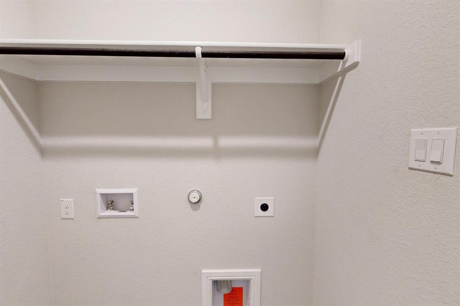 Image 42 of a home in Forest Park. Image 42 of a home in Forest Park.