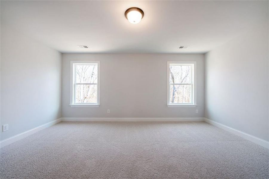 Spacious, unfurnished interior of a new home in , Douglasville (Image 32).