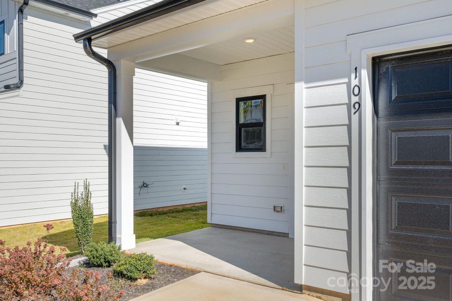 Exterior Front Porch Exterior Front Porch
