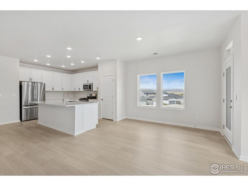 Spacious, unfurnished interior of a new home in , Loveland (Image 32).