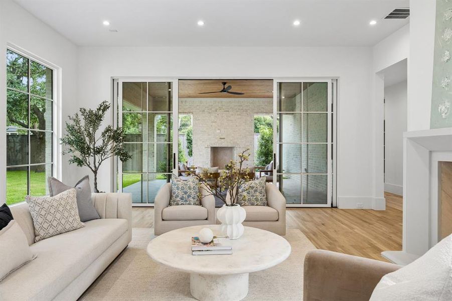 Furnished interior view inside a new home in , Dallas (Image 27).
