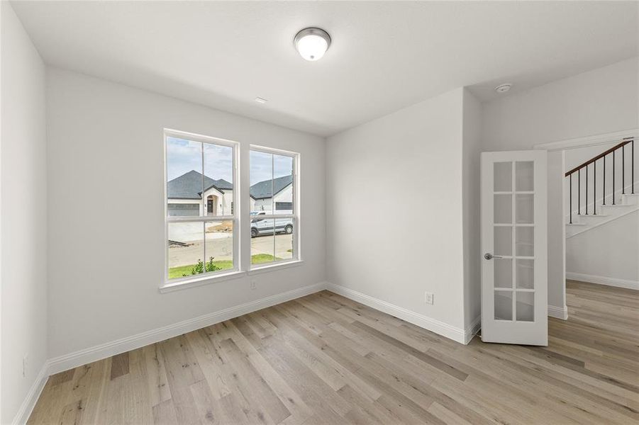 Spacious, unfurnished interior of a new home in La Terra at Uptown Celina, Celina (Image 10).