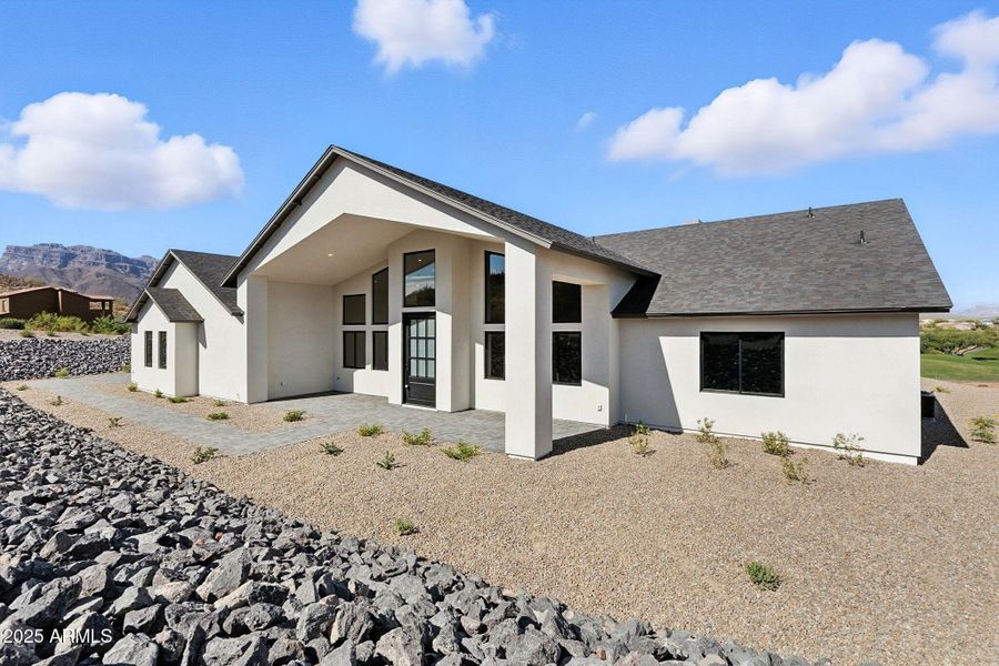 33-web-or-mls-South Veronica-33