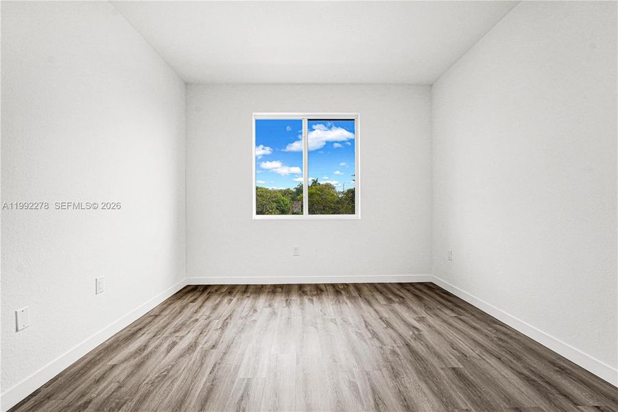 Spacious, unfurnished interior of a new home in , Miami (Image 47).