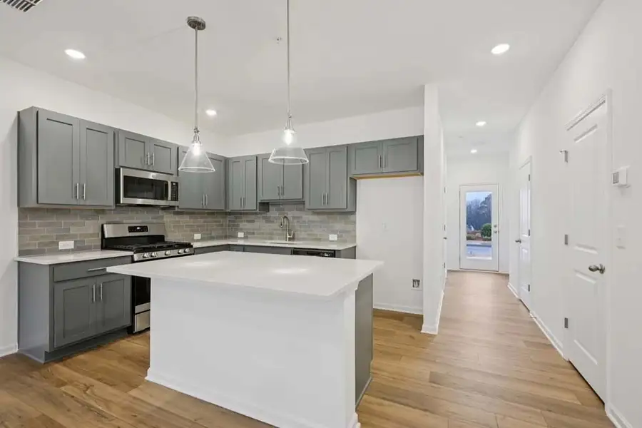 Kitchen featuring Minimalist Collection Finishes