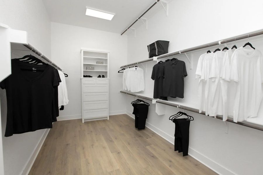 Grantley Primary Closet