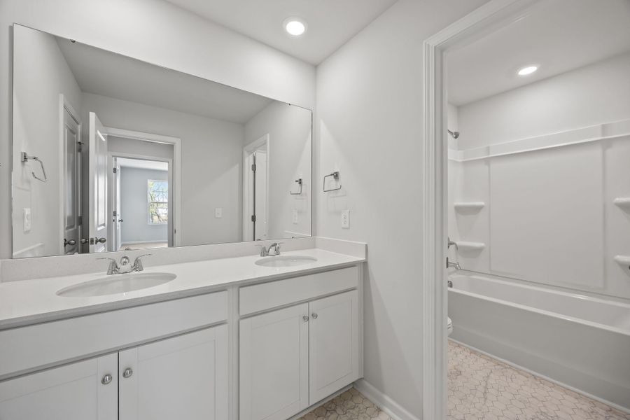 4br New Home in York, SC.  - Slide 31