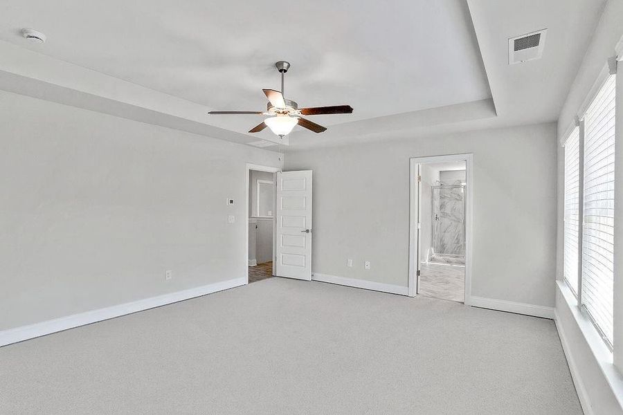 Spacious, unfurnished interior of a new home in Waters Edge, Mansfield (Image 13).