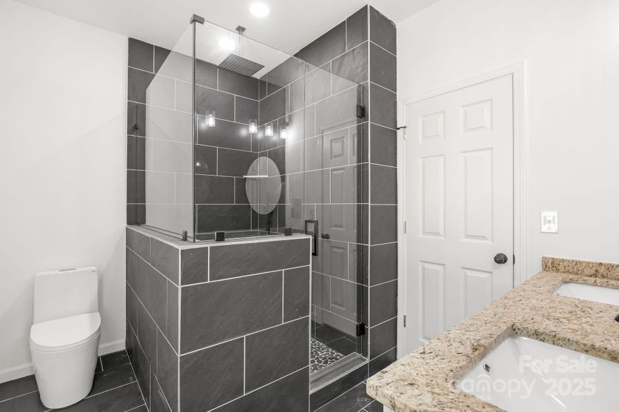 Furnished interior view inside a new home in , Shelby (Image 9).