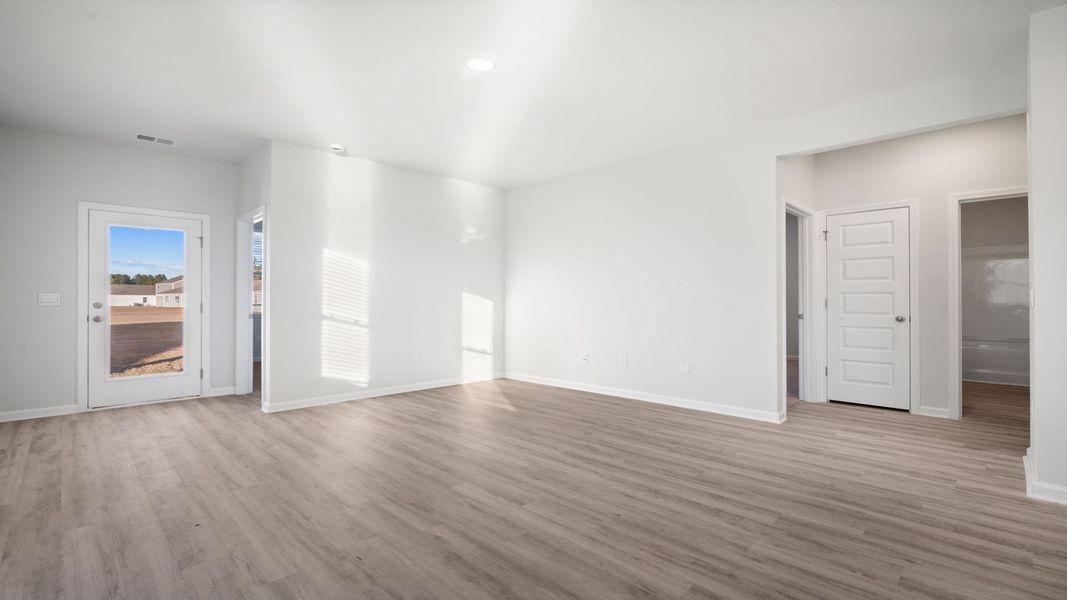 Spacious, unfurnished interior of a new home in Grand Oaks, Columbia (Image 15). Spacious, unfurnished interior of a new home in Grand Oaks, Columbia (Image 15).