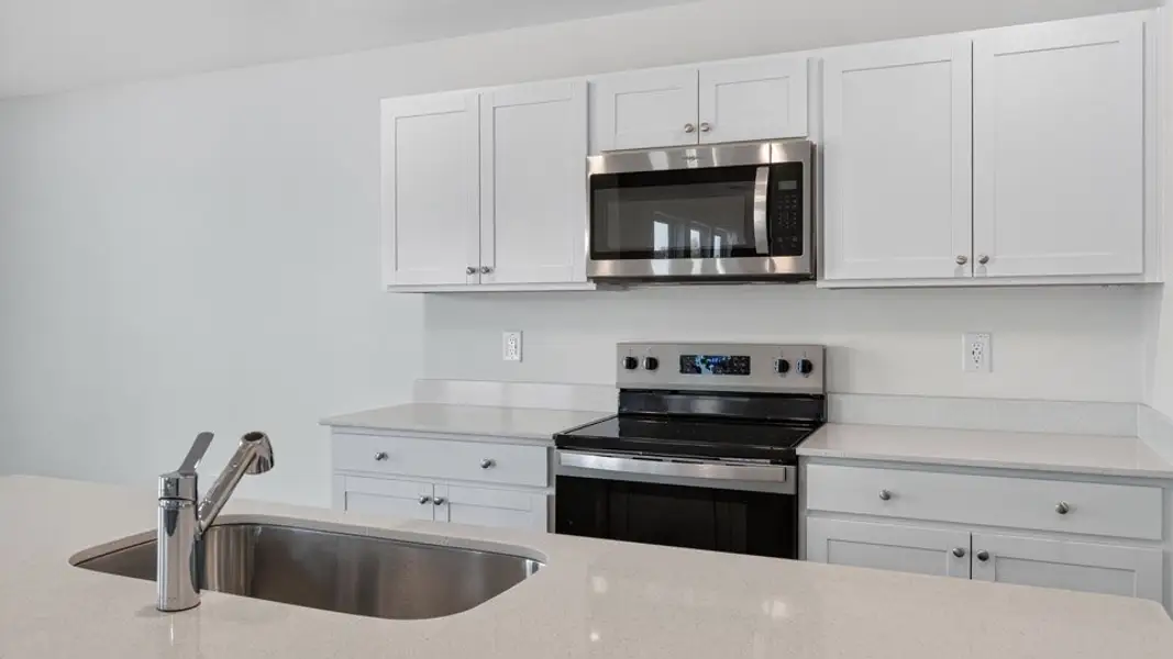 Furnished interior view inside a new home in Willow Mill, Thomasville (Image 8).