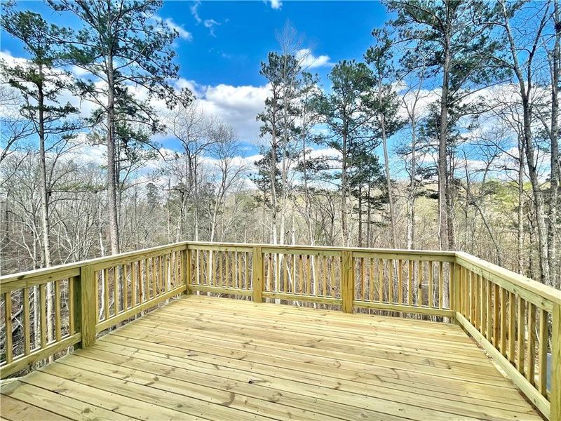Exterior details and patio area of a home in , Waleska (Image 3).