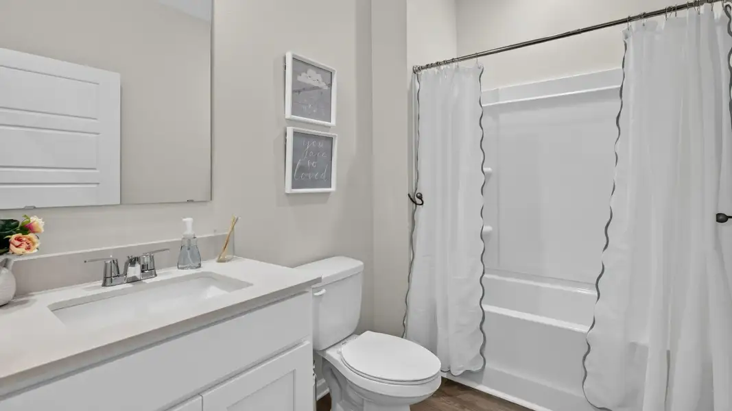 Furnished interior view inside a new home in Copes Landing, Jacksonville (Image 24).