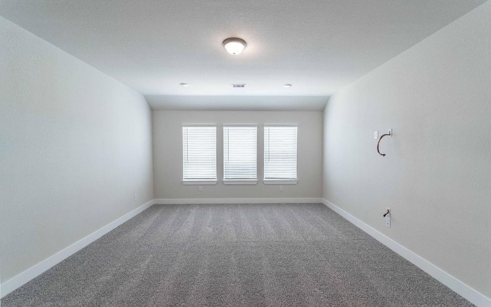 Image 16 of a home in Canterra Creek. Image 16 of a home in Canterra Creek.