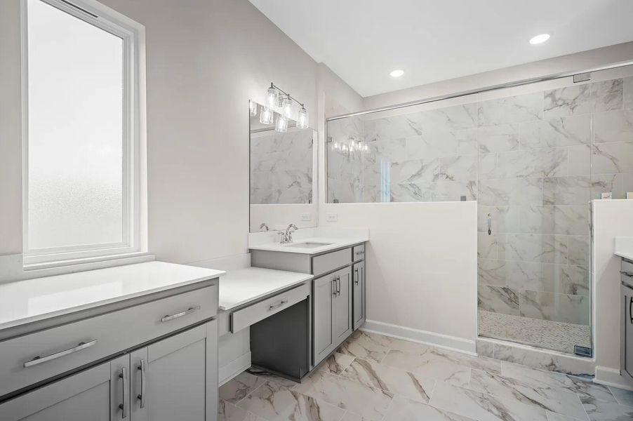 The Courtland C Primary Suite Bathroom
