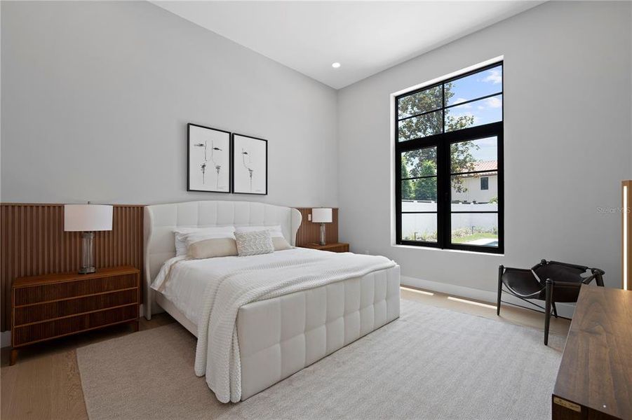 Furnished interior view inside a new home in , Winter Park (Image 14).