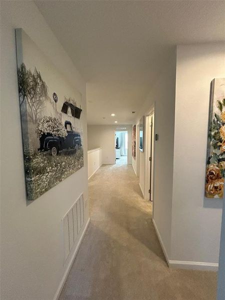 Spacious, unfurnished interior of a new home in , Winter Garden (Image 24).