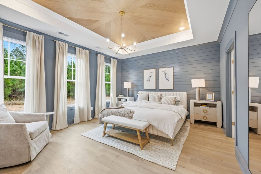 Representative furnished interior of a home built from the Carolyn II by Great Southern Homes in Edgefield, Loris (Image 41).