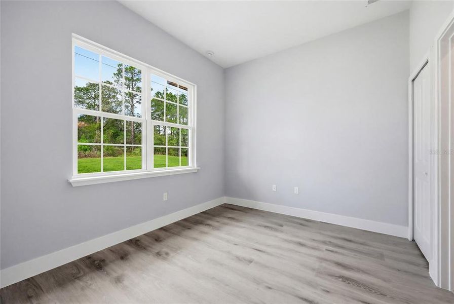 Spacious, unfurnished interior of a new home in , Ocala (Image 41).