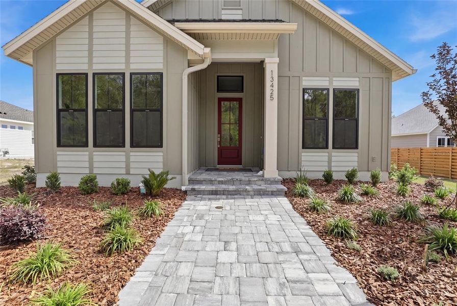 Exterior details and patio area of a home in , Newberry (Image 4).