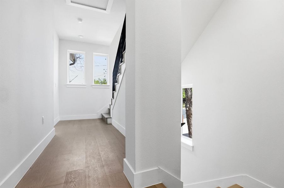 Hall leading to 3rd floor