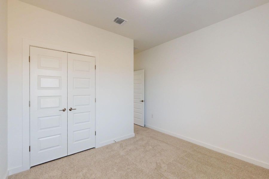 Spacious, unfurnished interior of a new home in Barksdale, Leander (Image 35).