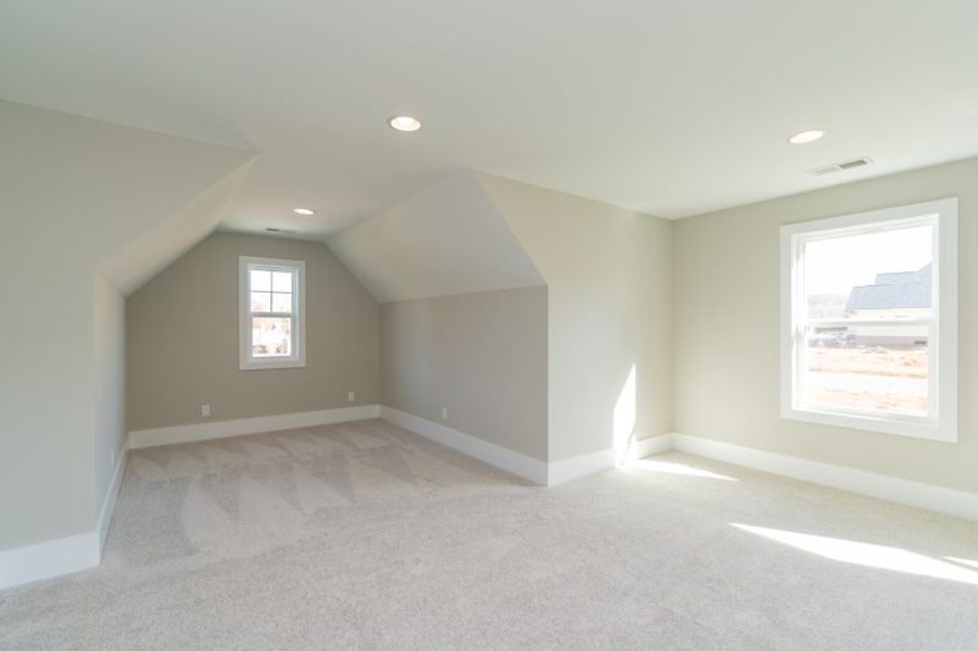 Spacious, unfurnished interior of a new home in Creekside, Cleveland (Image 62). Spacious, unfurnished interior of a new home in Creekside, Cleveland (Image 62).